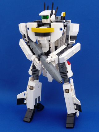 Illustration for article titled Macross/Robotech LEGO That Transforms. I Can Die Now.